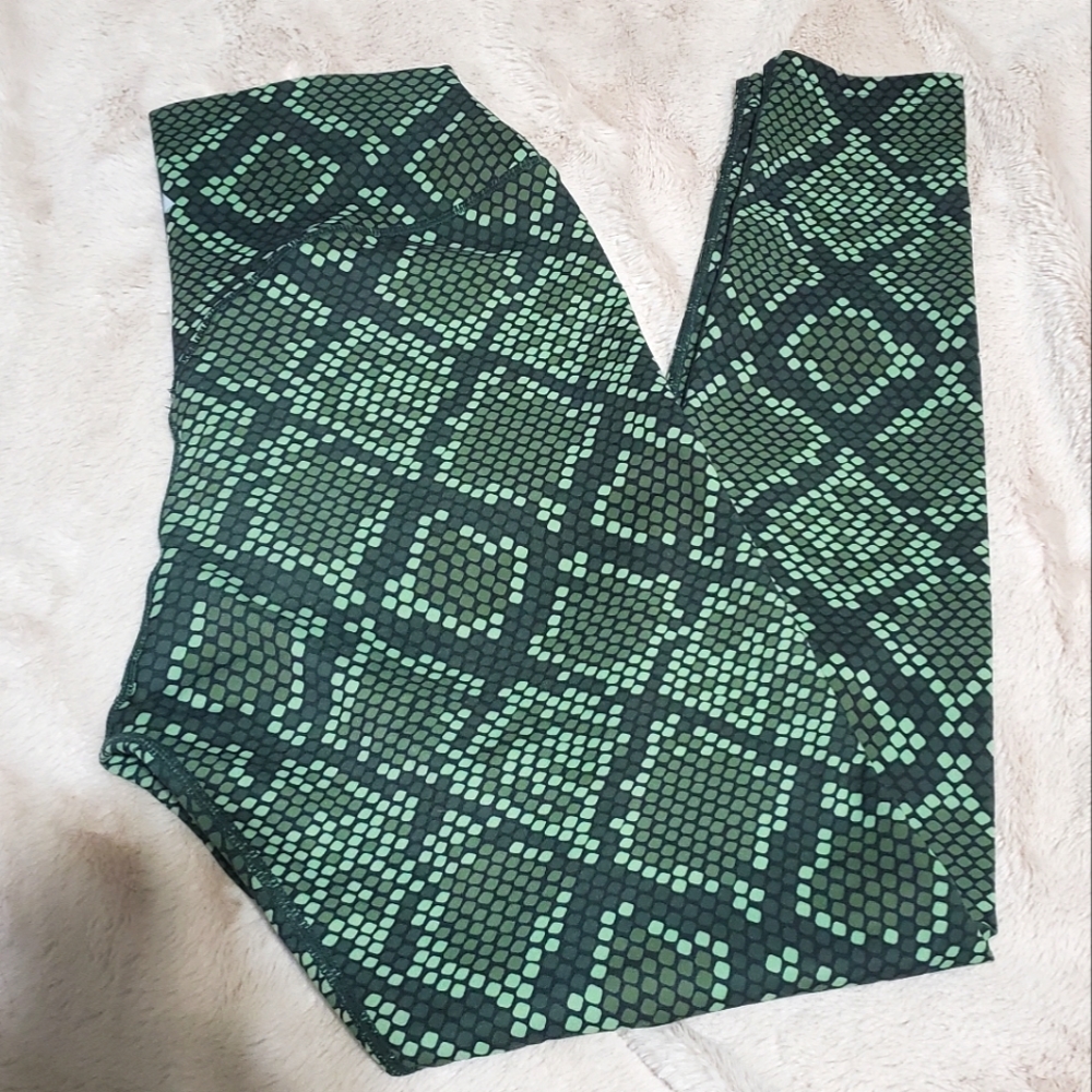Balance kingdom leggings